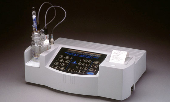 Aquatest 2010 with Glassware and Reagent Kit Full Size